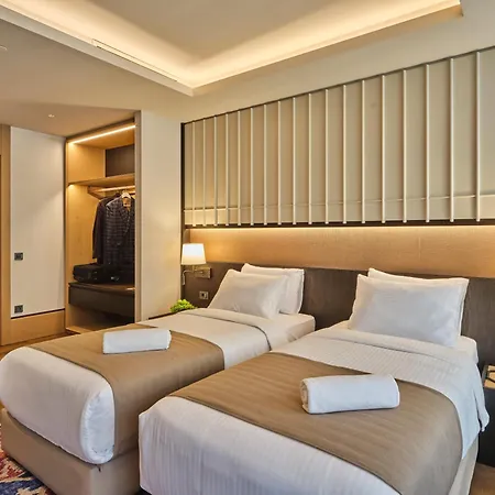 Hotel Four-g Premium 3*