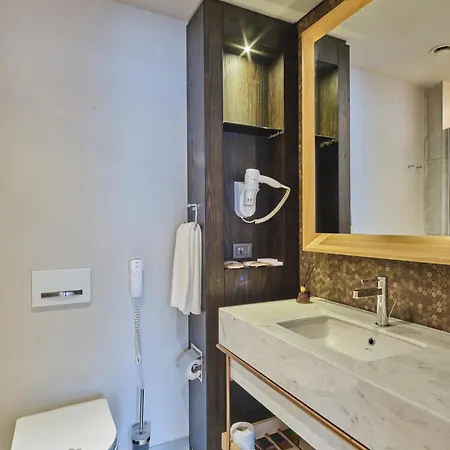 Hotel Four-g Premium 3*