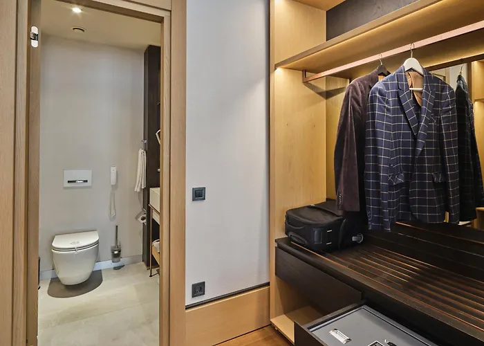 Hotel Four-g Premium 3*