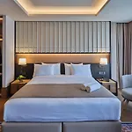 Four-g Premium Hotel 3*