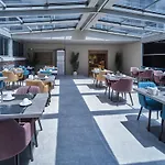 Four-g Premium Hotel 3*