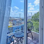 Four-g Premium Hotel